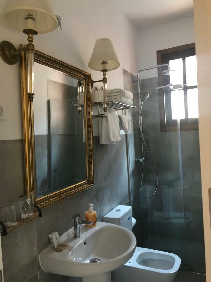 Hotel Spa Salinas De Imon ภายนอก รูปภาพ